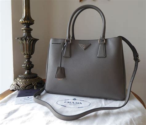 prada tote galleria double zip small saffiano leather marmo grey|PRADA Saffiano Small Galleria Double Zip Tote Marmo.